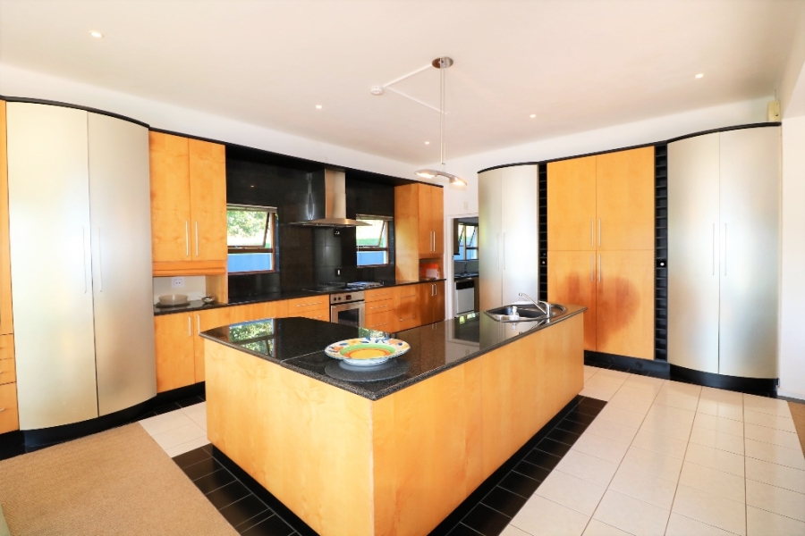 To Let 5 Bedroom Property for Rent in Bonnie Doone Eastern Cape